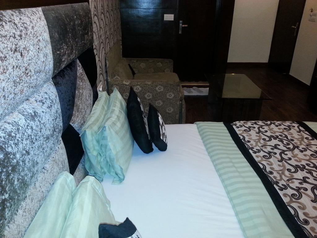 Hotel Vanson Villa - Near Connaught Place New Delhi Chambre photo